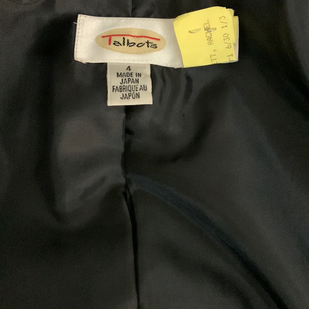❌SOLD❌ TALBOT’S Blazer Suit Jacket - Size 4 - Wool - Classic - Picture 6 of 9